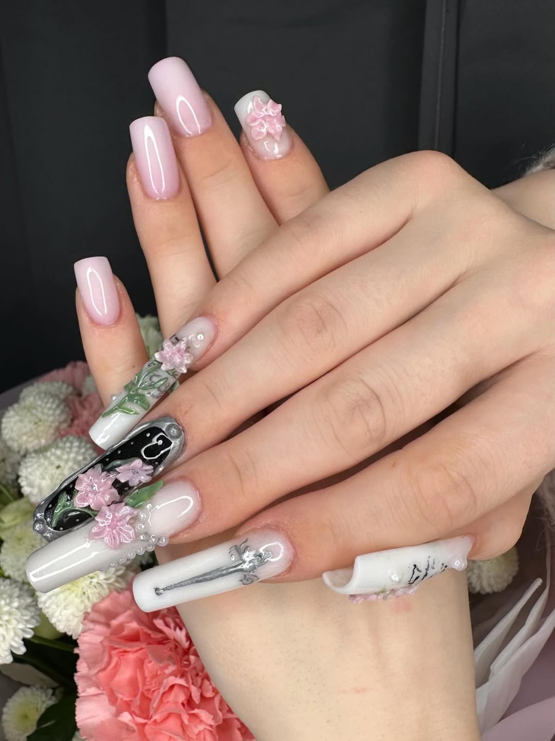 Nagu pagarināšana ar dizainu €50 — Nails Little Baby Rīga